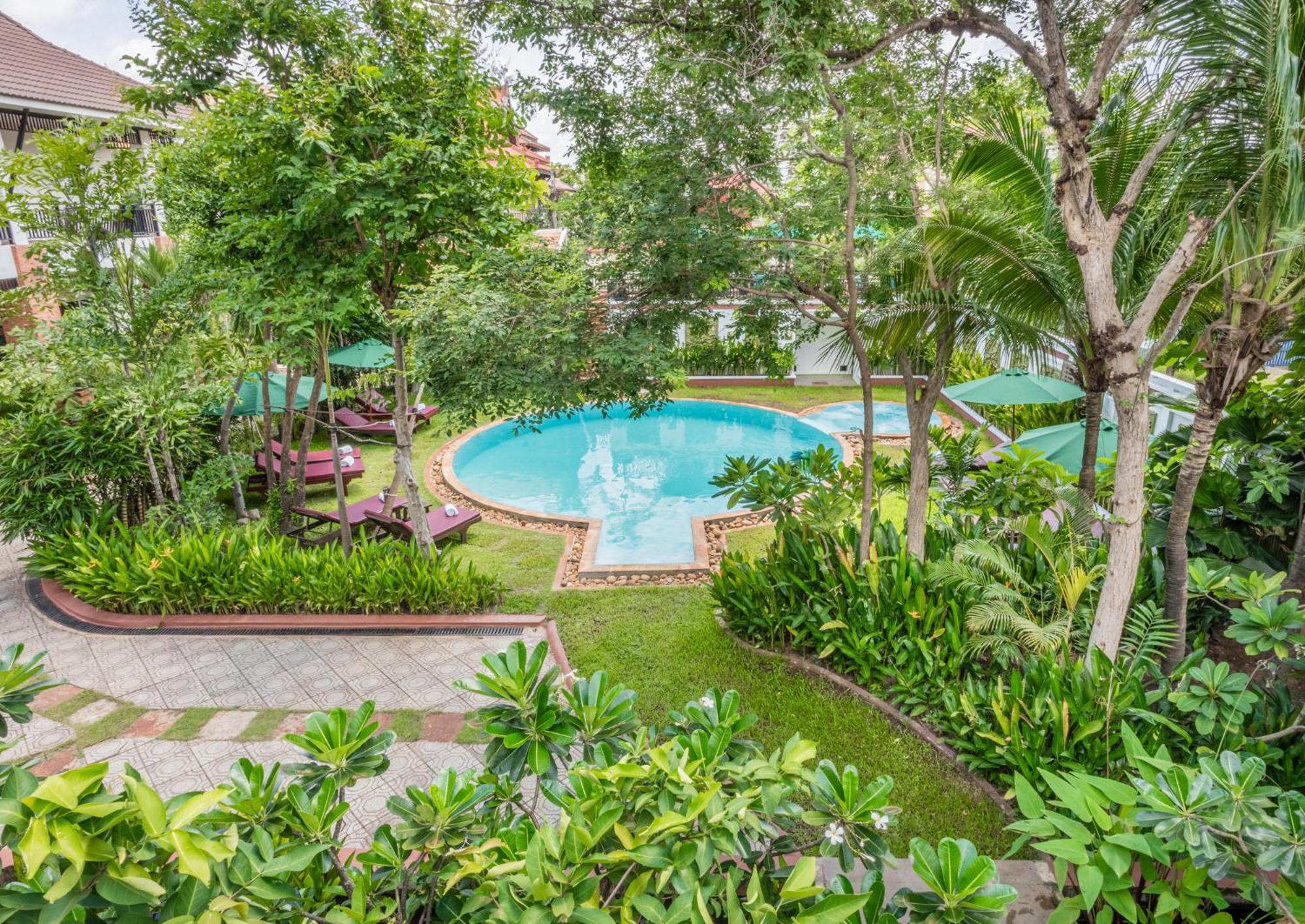 Bamboo Retreat Villa Siem Reap Exterior photo